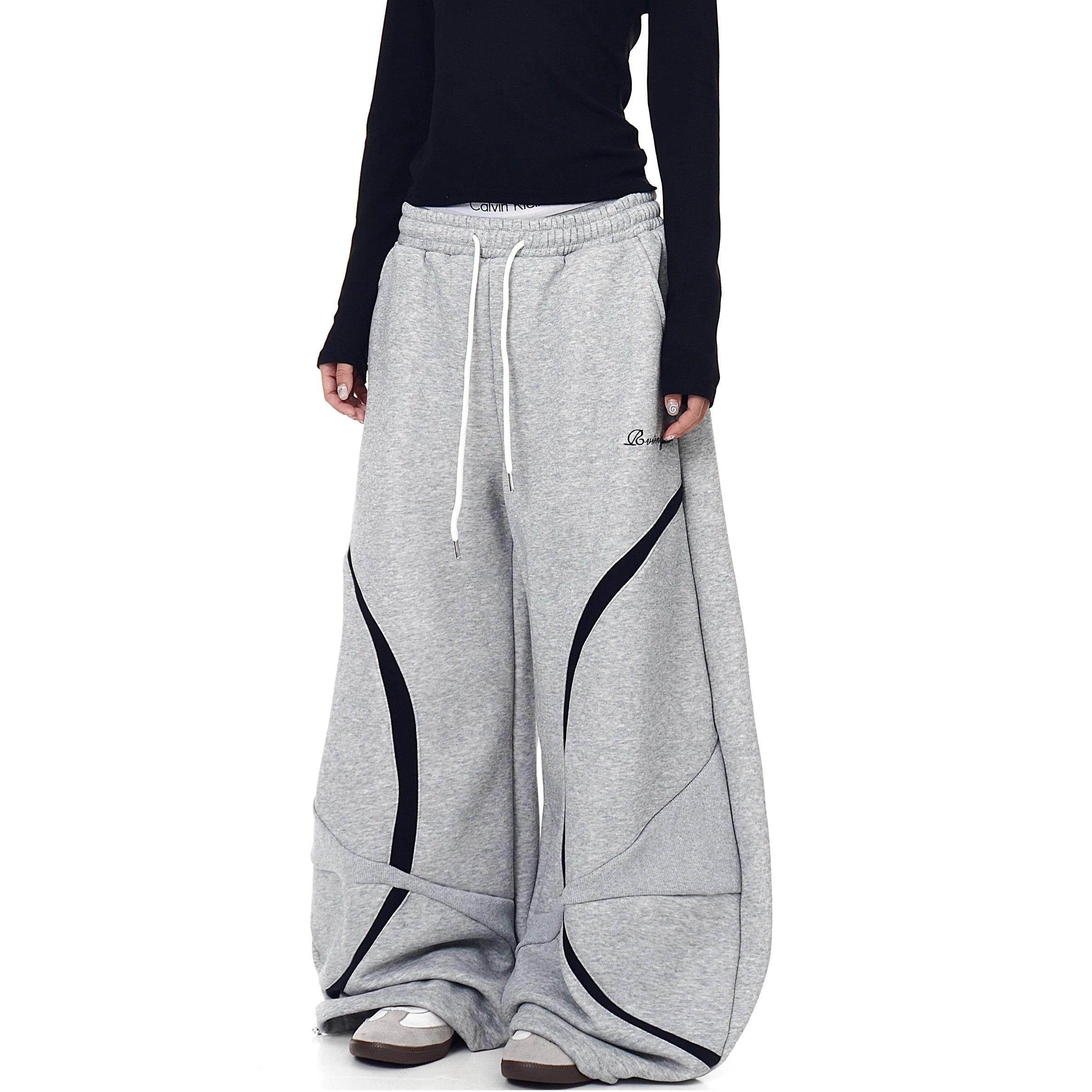 Contrast Geometry Stitching Design Curve Sweat Pants BK7059