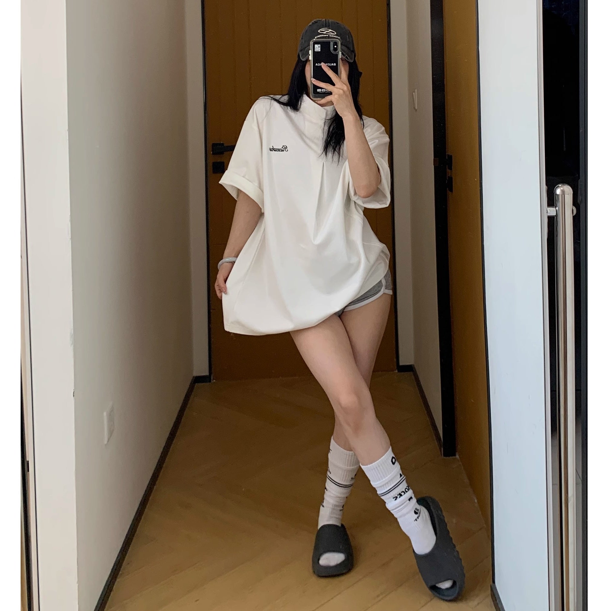 Neckline Folding Embroidery T-Shirt MW10144