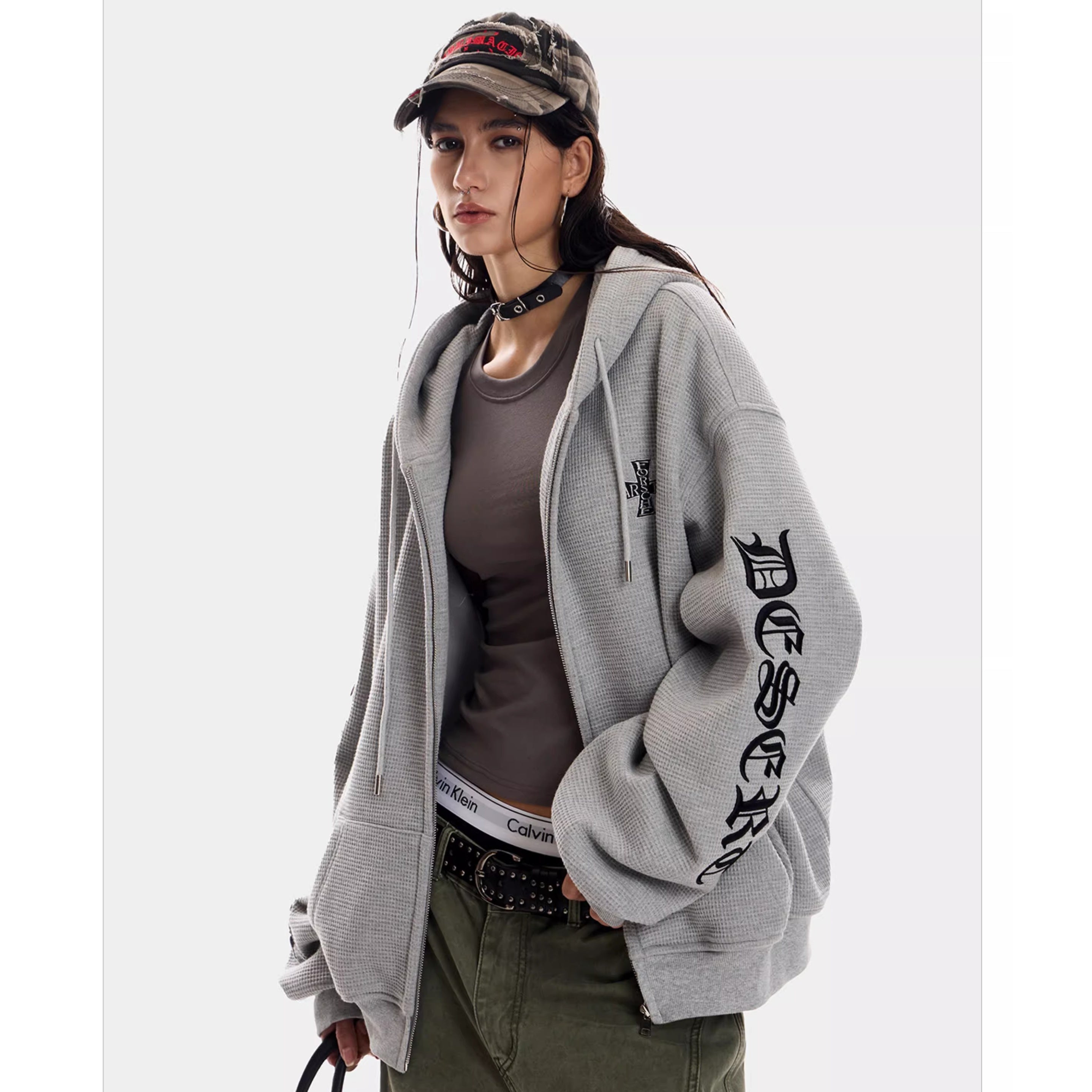 Gothic Letter Waffle Hooded Sweat MW10298