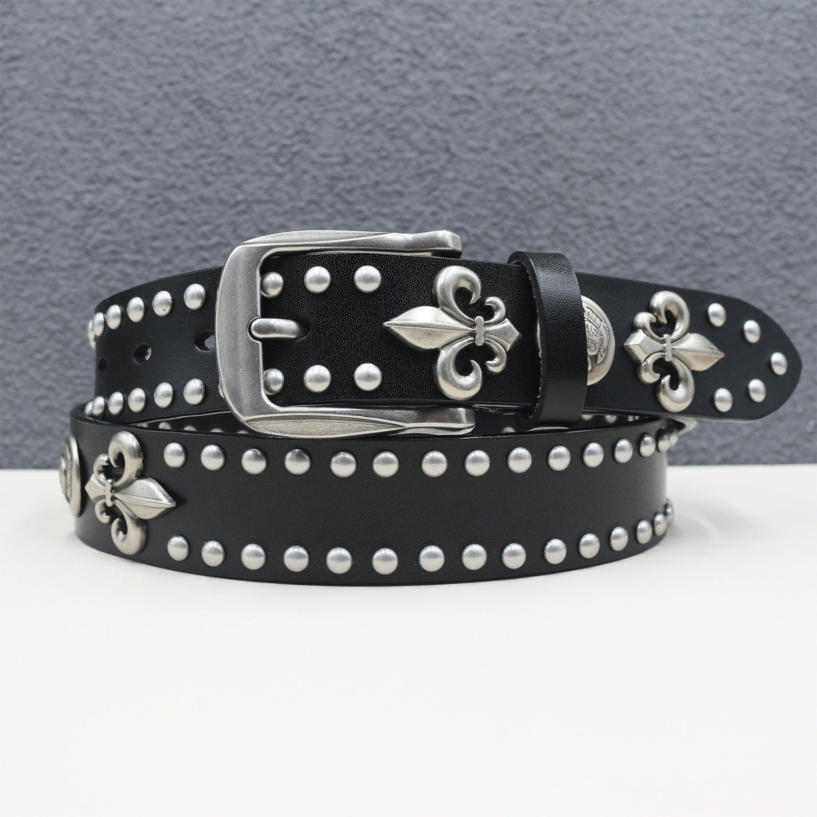 Skull Rivet Decorative Belt MW10208