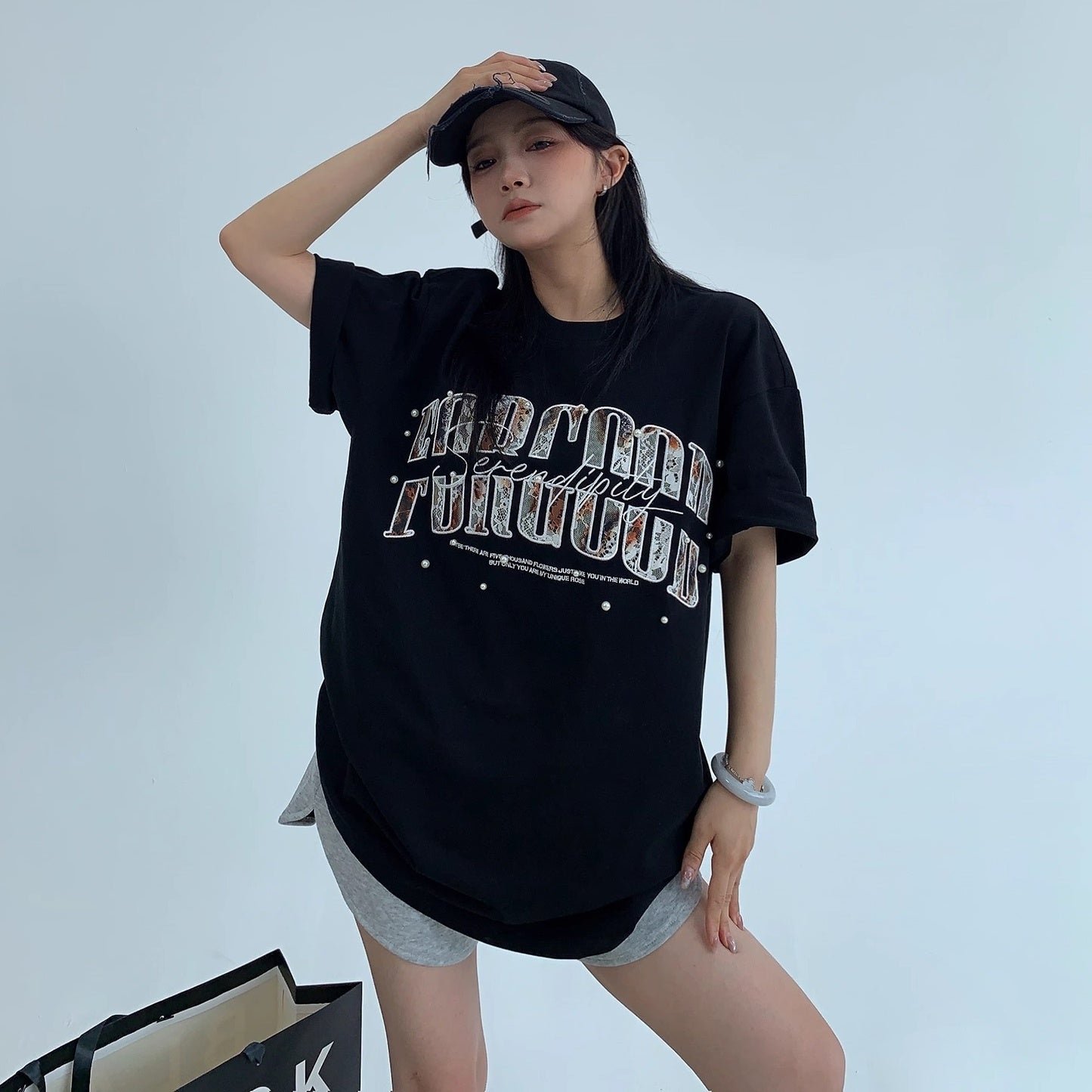 Lace Patch Embroidery Bead Relaxation T-shirt OS2016