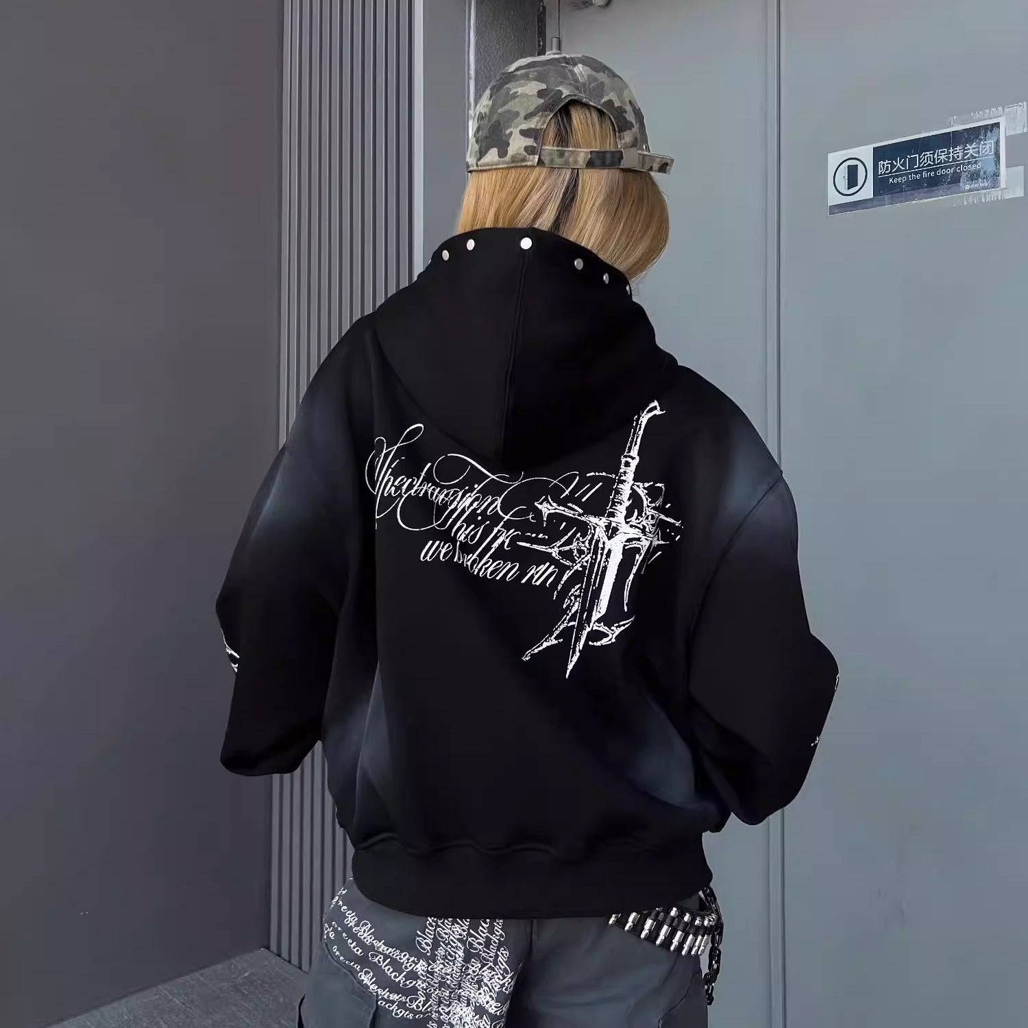 Stained Cross Print Hoodie Jacket MW10335