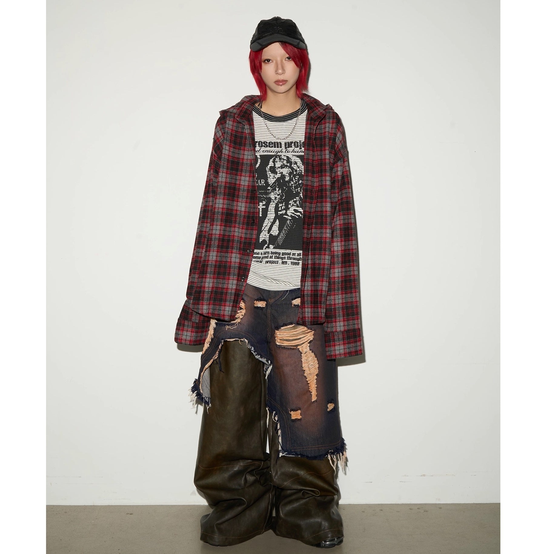 Character Print Patchwork Border Long Sleeve T-shirt MN9030