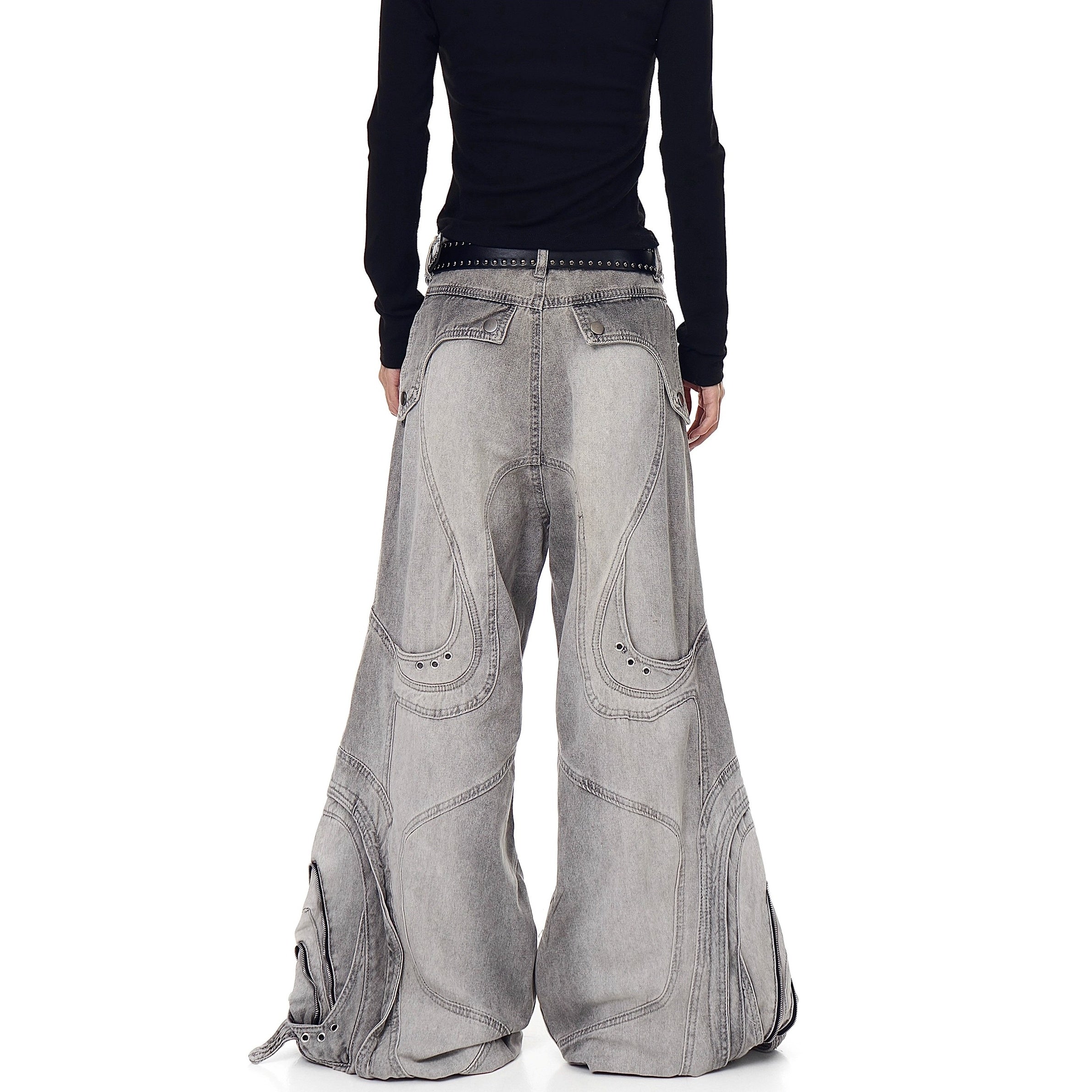 Distressed Deconstruction Wide Flared Jeans BK7021