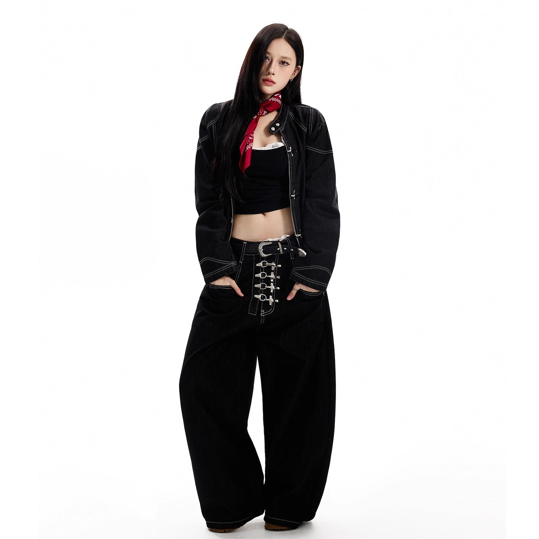 Metal Buckle Design Curve Jeans MW10301