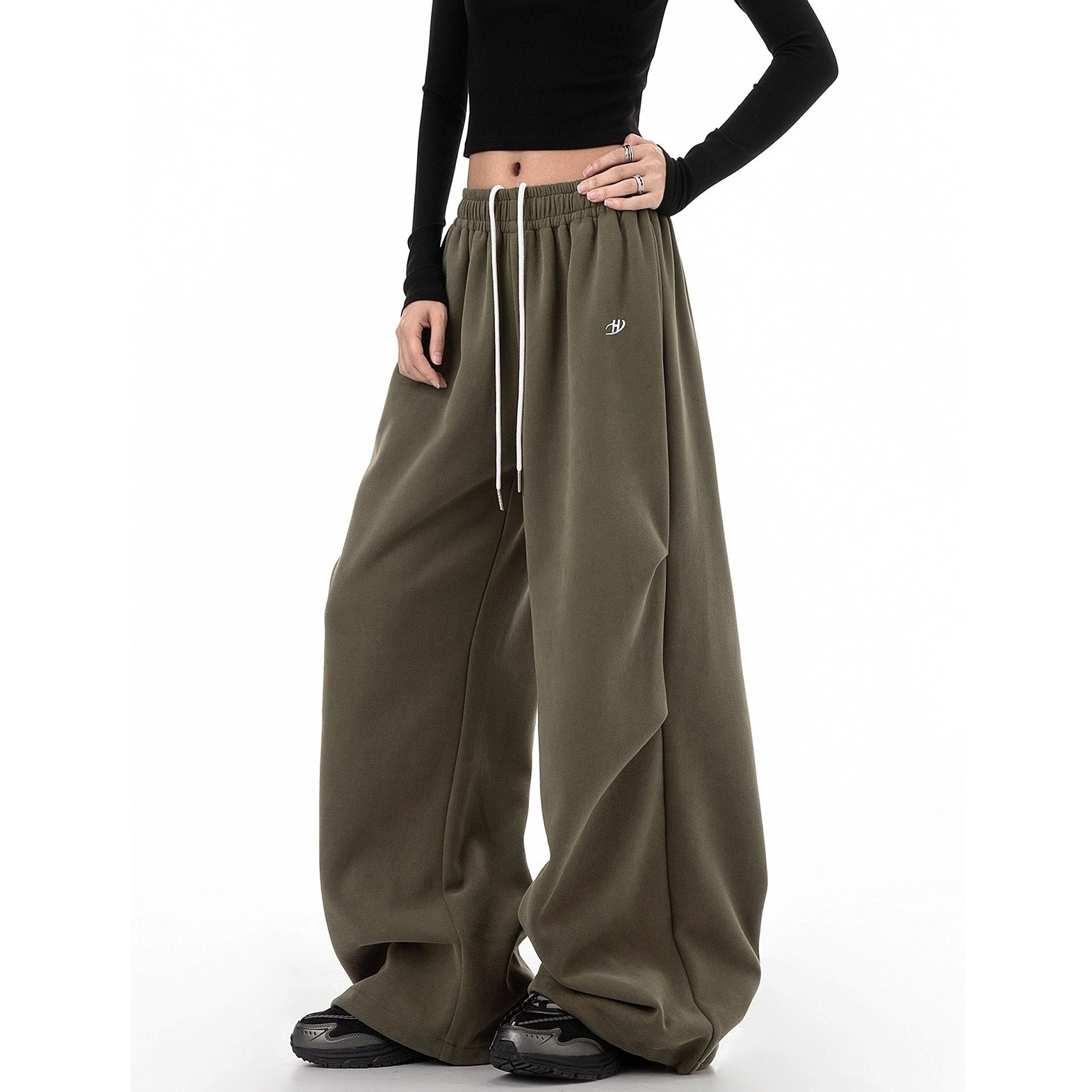 Tuck Drape Wide-leg Sweat Pants IC9116