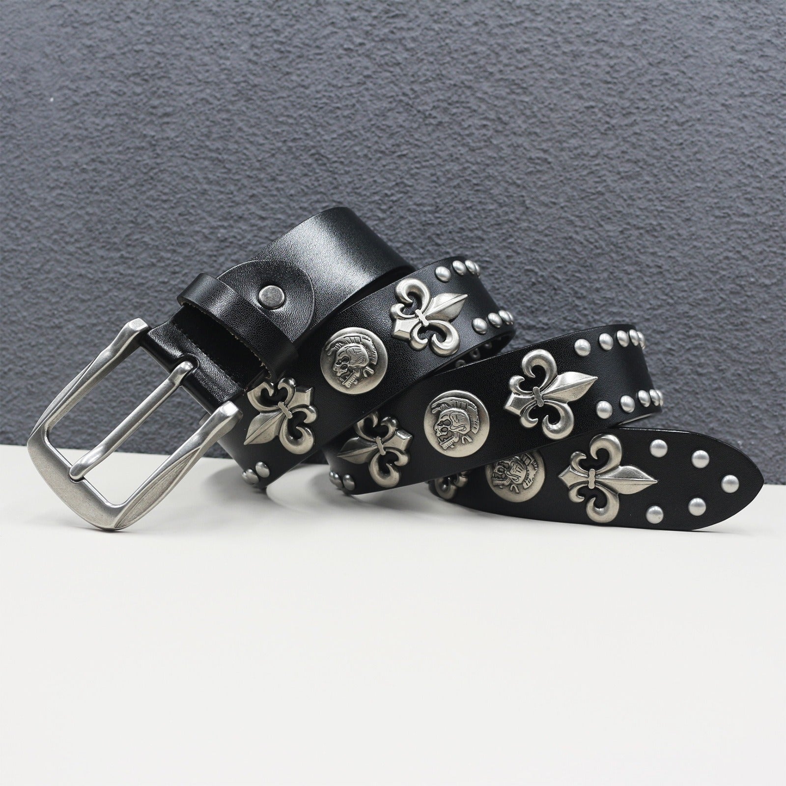 Skull Rivet Decorative Belt MW10208