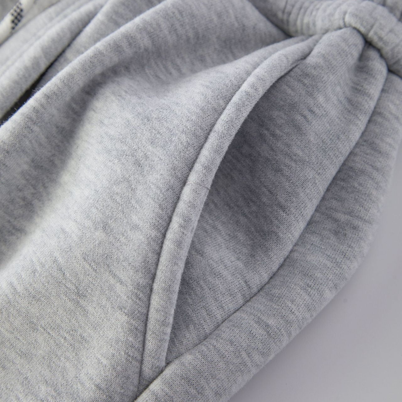 Simple Versatile Fleece Sweat Pants MW10304