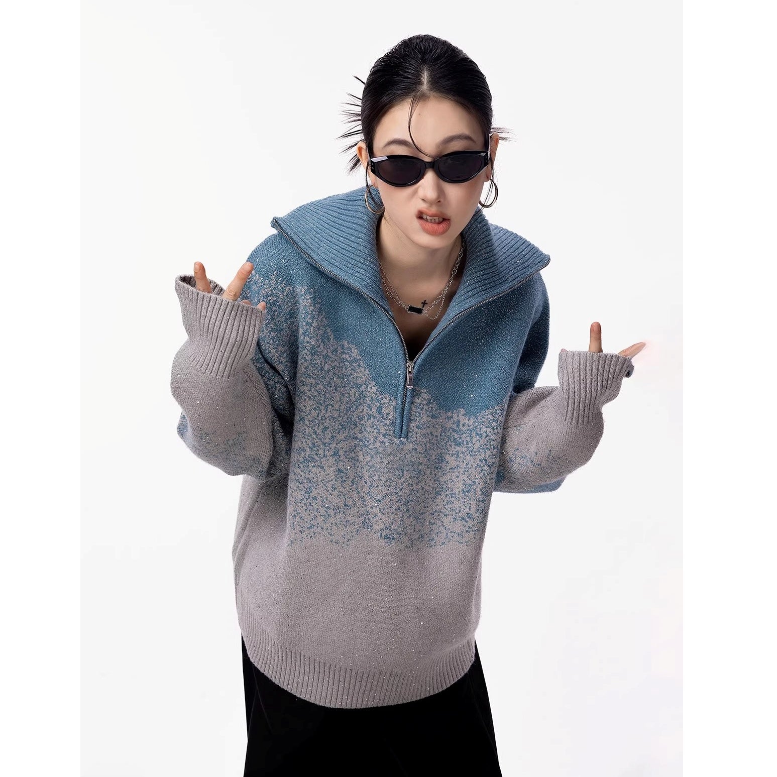 Gradient High-Neck Loose Sweater IC9115