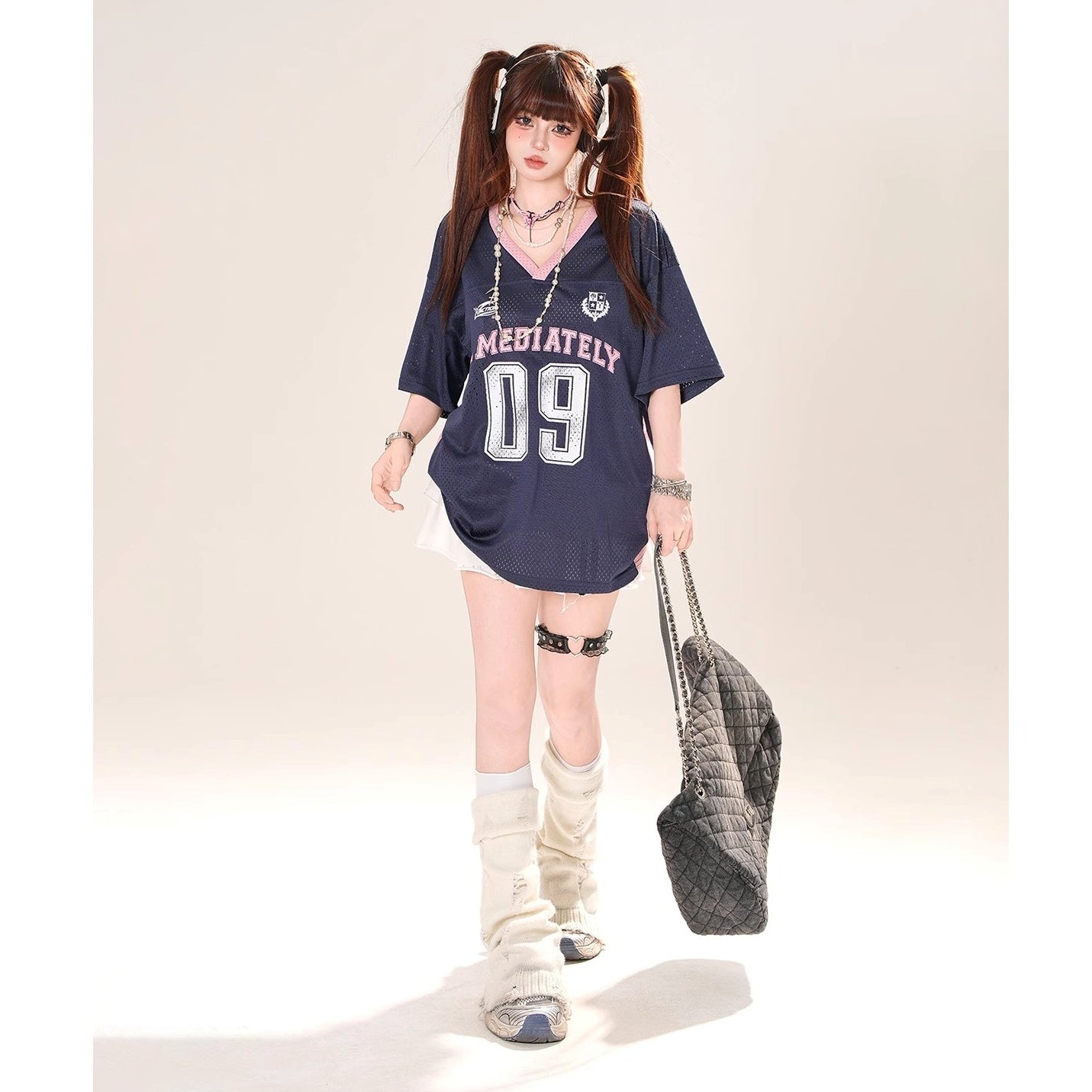 Drop-shoulder V-Neck Mesh T-Shirt KK2070
