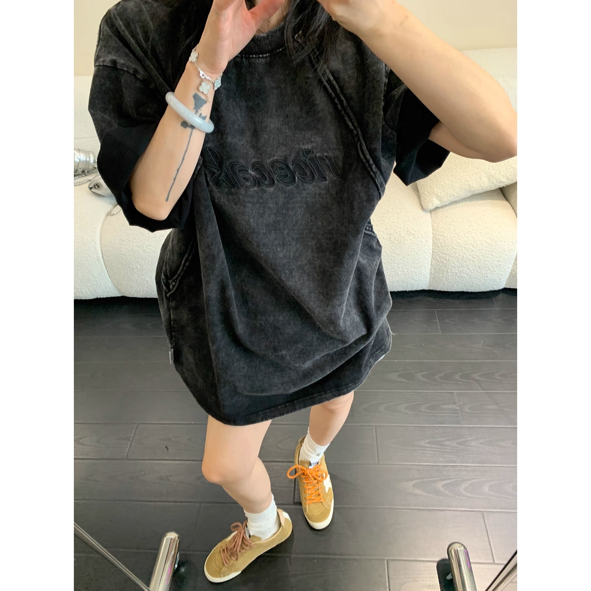 Retro Wash Distressed Embroidery T-shirt OS2014