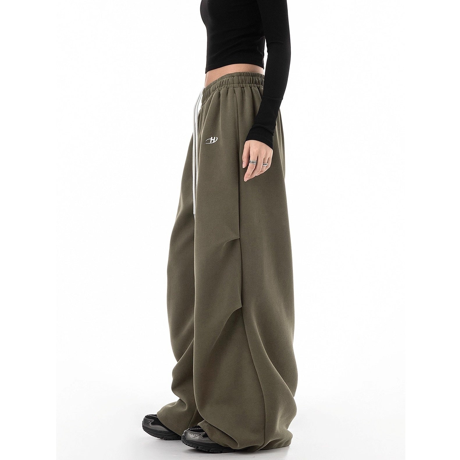 Tuck Drape Wide-leg Sweat Pants IC9116