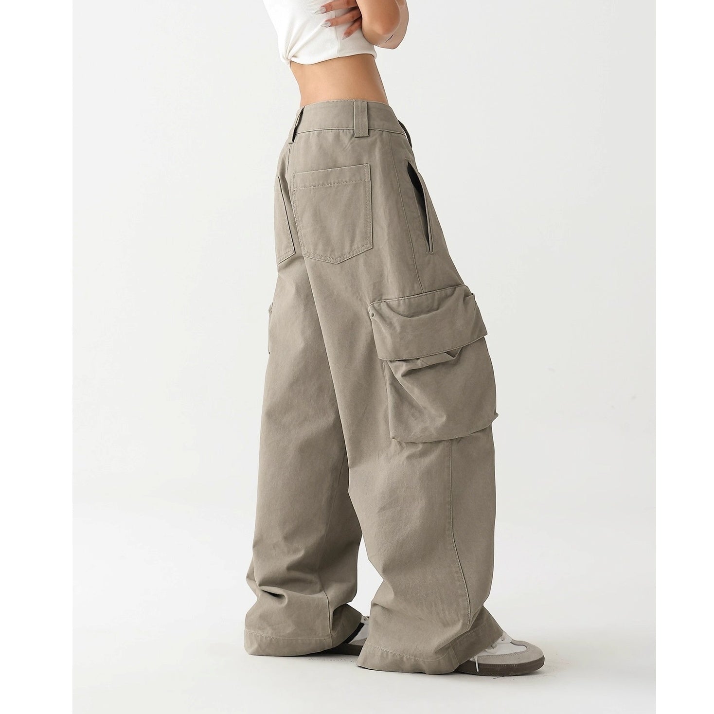 Vintage Multi-Pocket Loose Cargo Pants AC7131