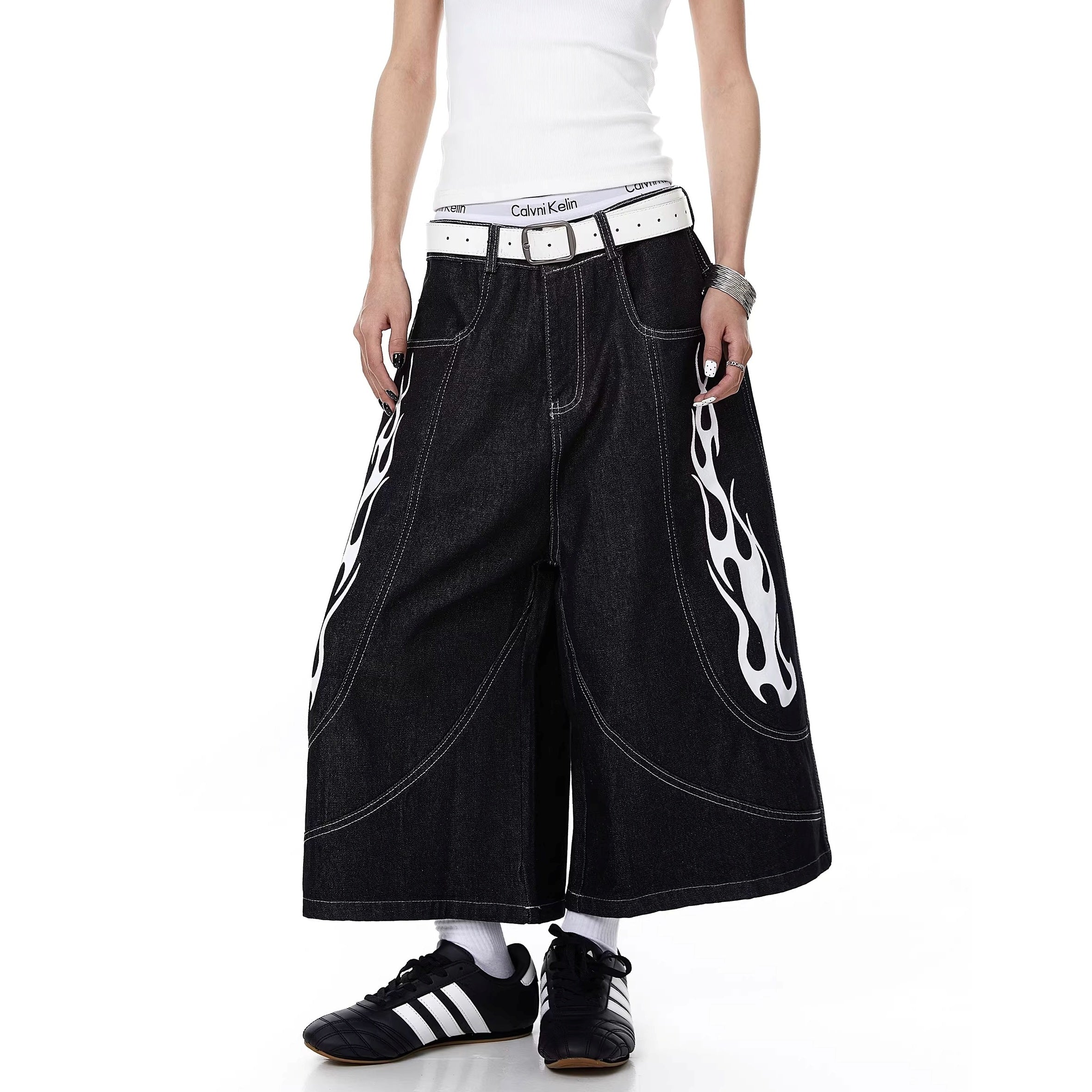 Flame Print Cropped Denim Pants MW10383