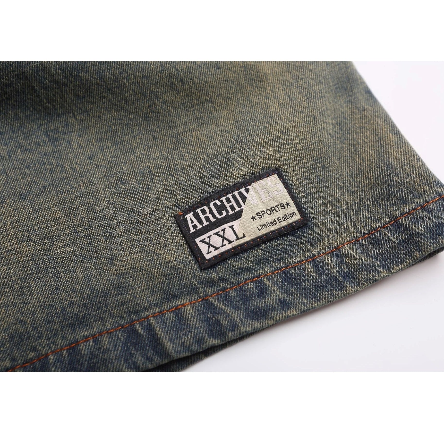 Retro Embroidery Washed Denim Sweatshirt MW10253