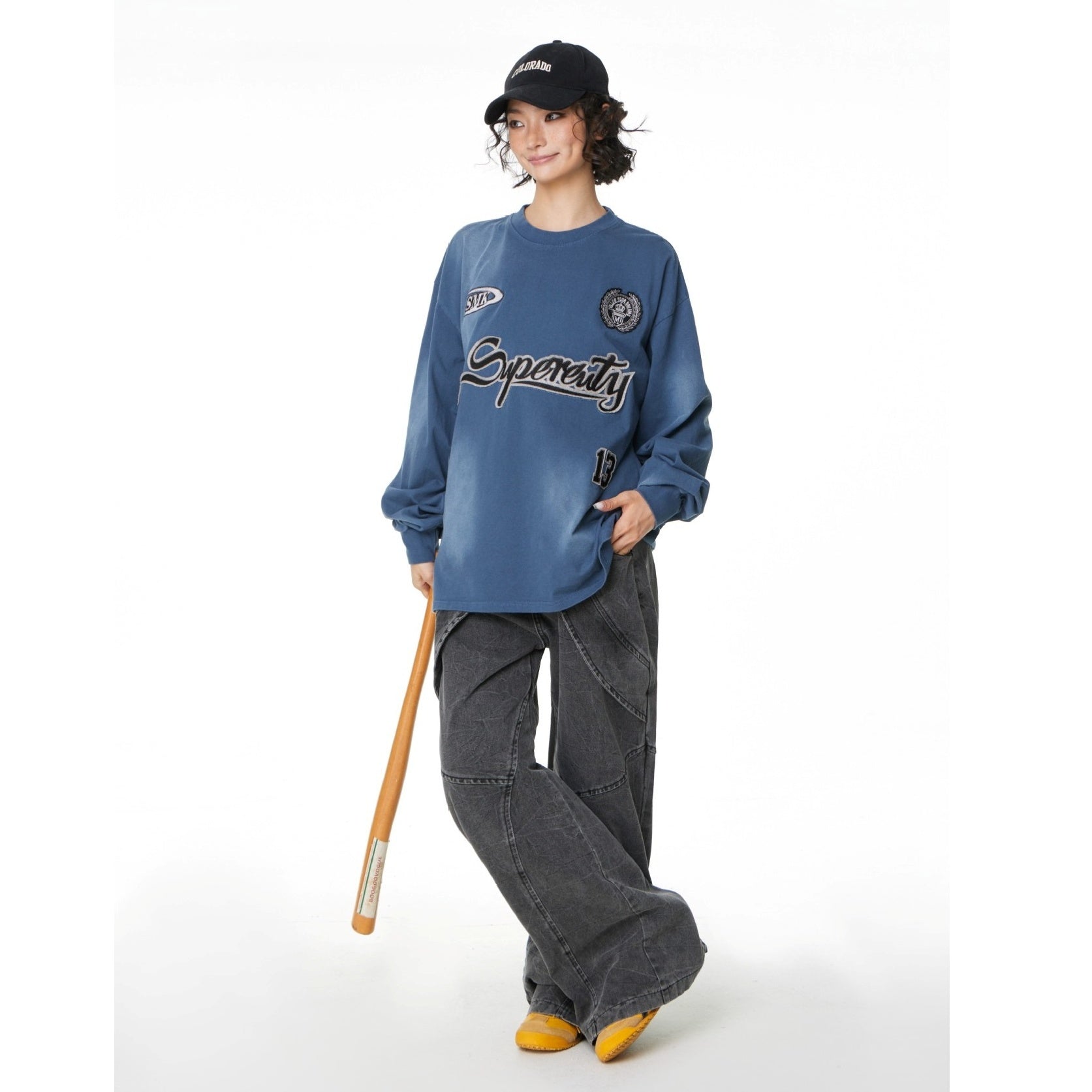 Washed Patch Embroidered Long-Sleeve T-shirt MW10246