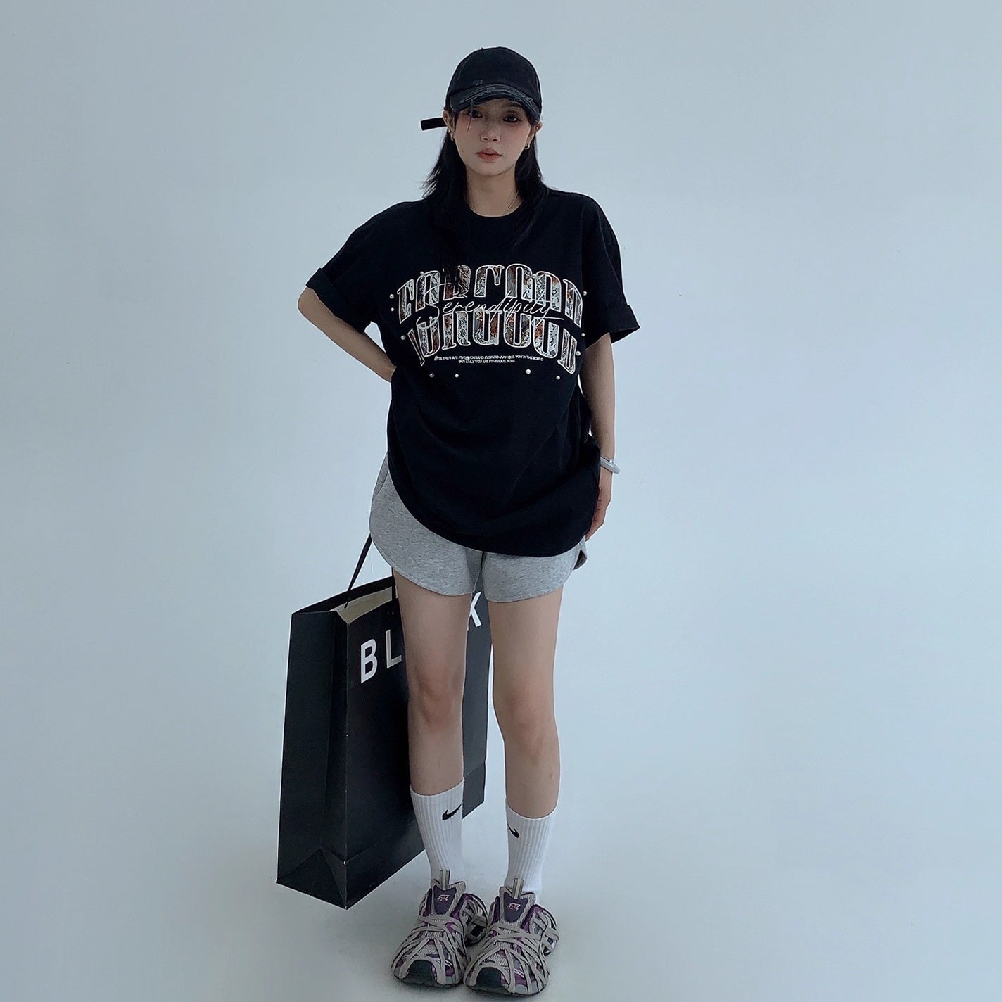 Lace Patch Embroidery Bead Relaxation T-shirt OS2016