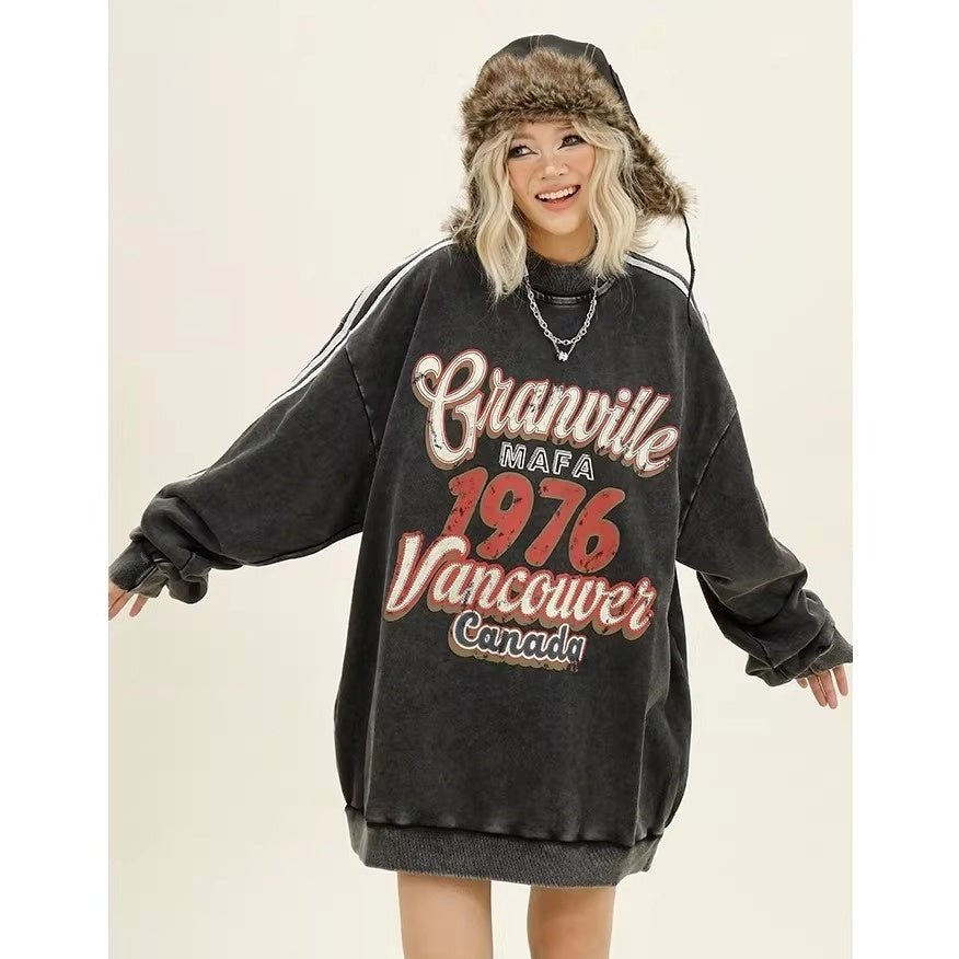 Three-bar Distressed Letter Print Sweat MW10382