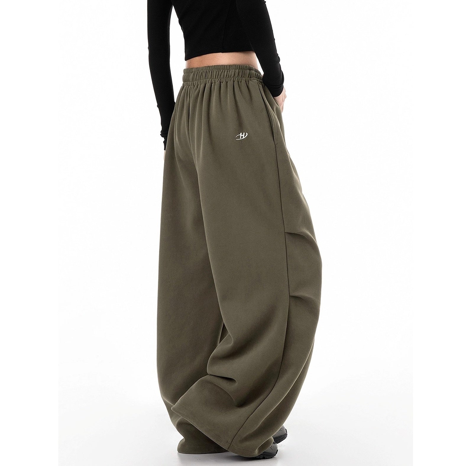 Tuck Drape Wide-leg Sweat Pants IC9116