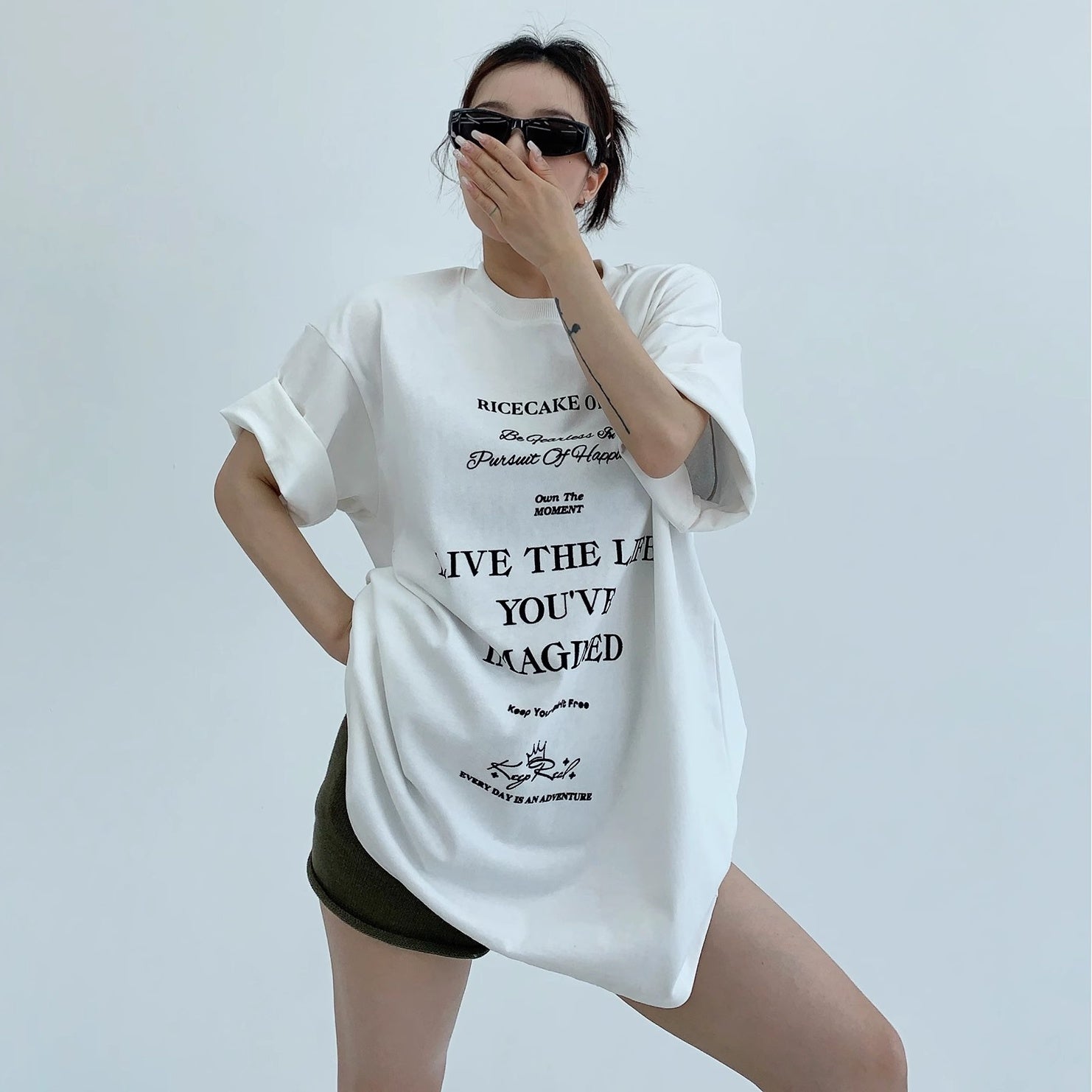 Simple Flock Print T-shirt MW10145