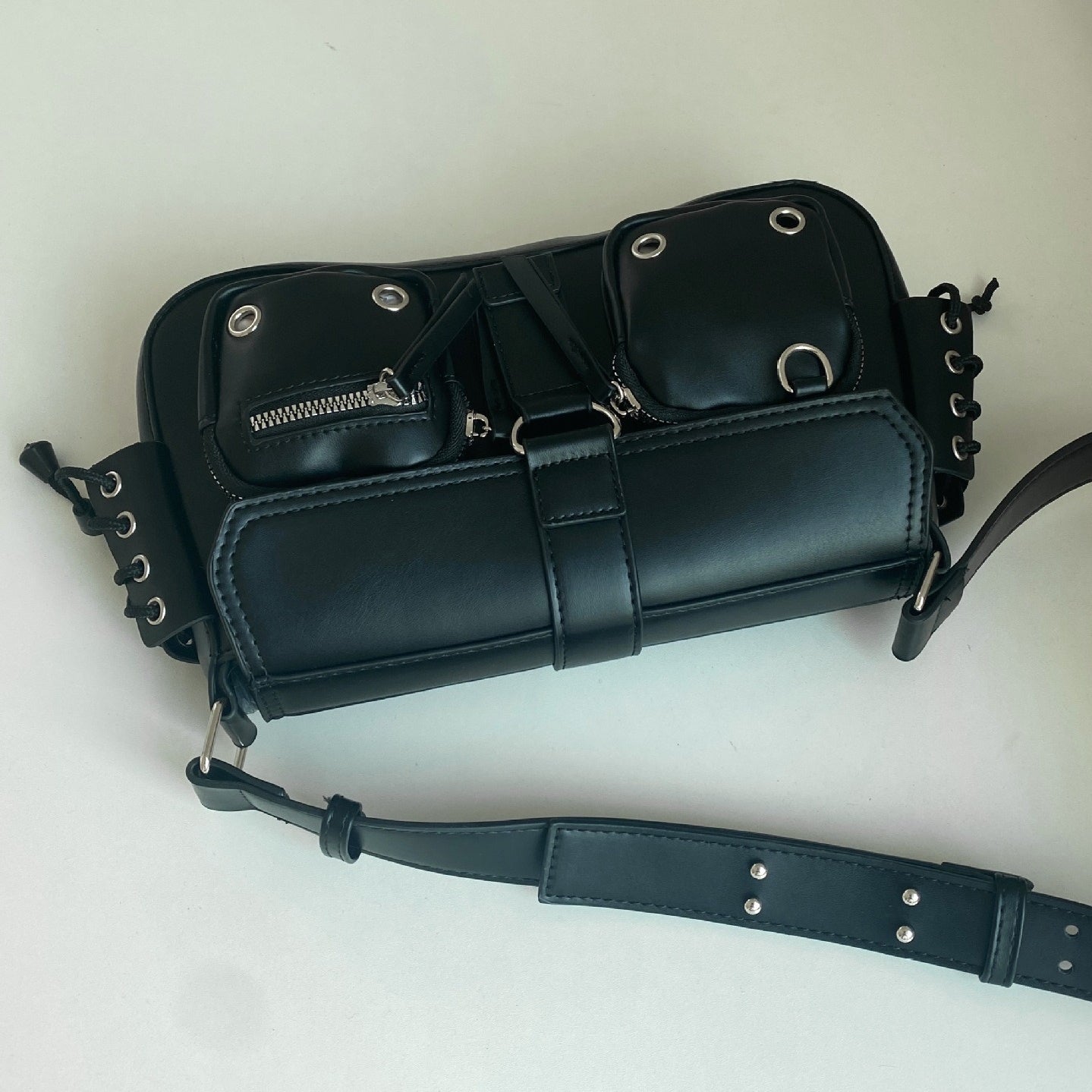 Side Lace-up Armpit Baguette Bag MW10209