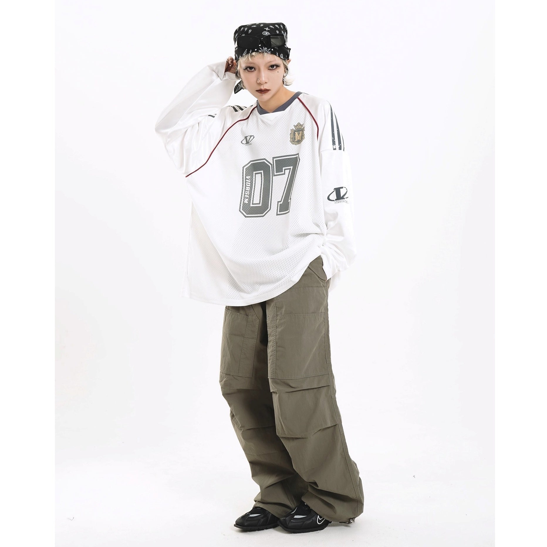 Letter Print V-Neck Mesh Long Sleeve T-Shirt MW10255