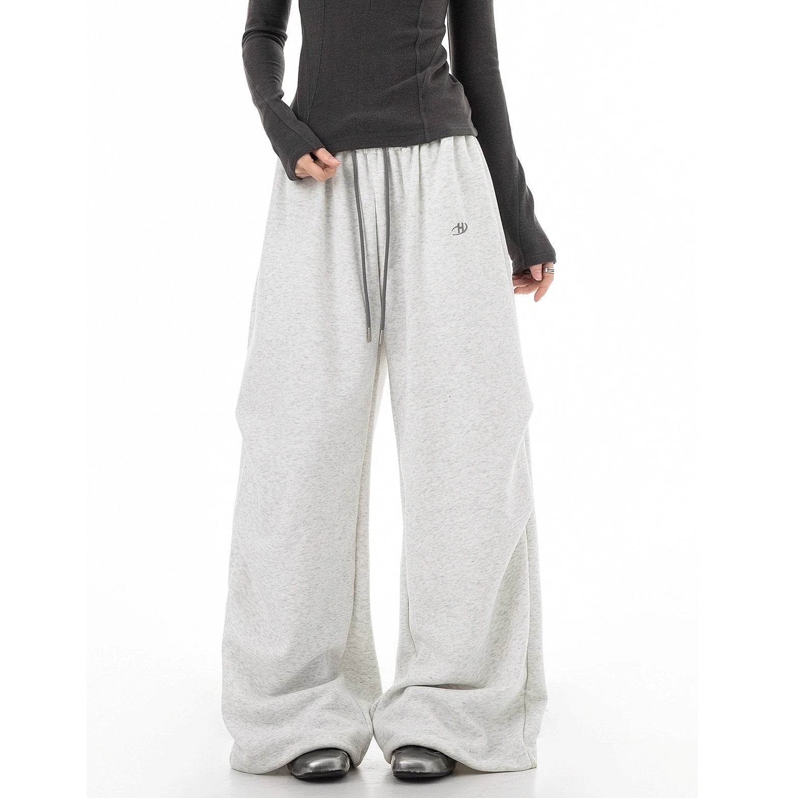 Tuck Drape Wide-leg Sweat Pants IC9116