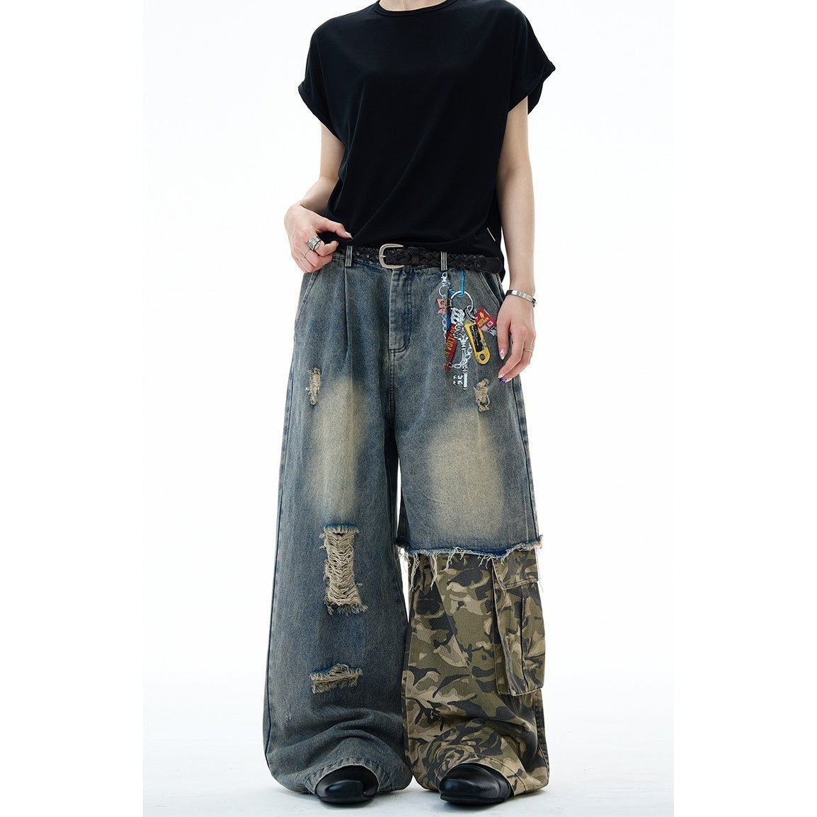 Camouflage Patchwork Loose Ripped Jeans MW10322