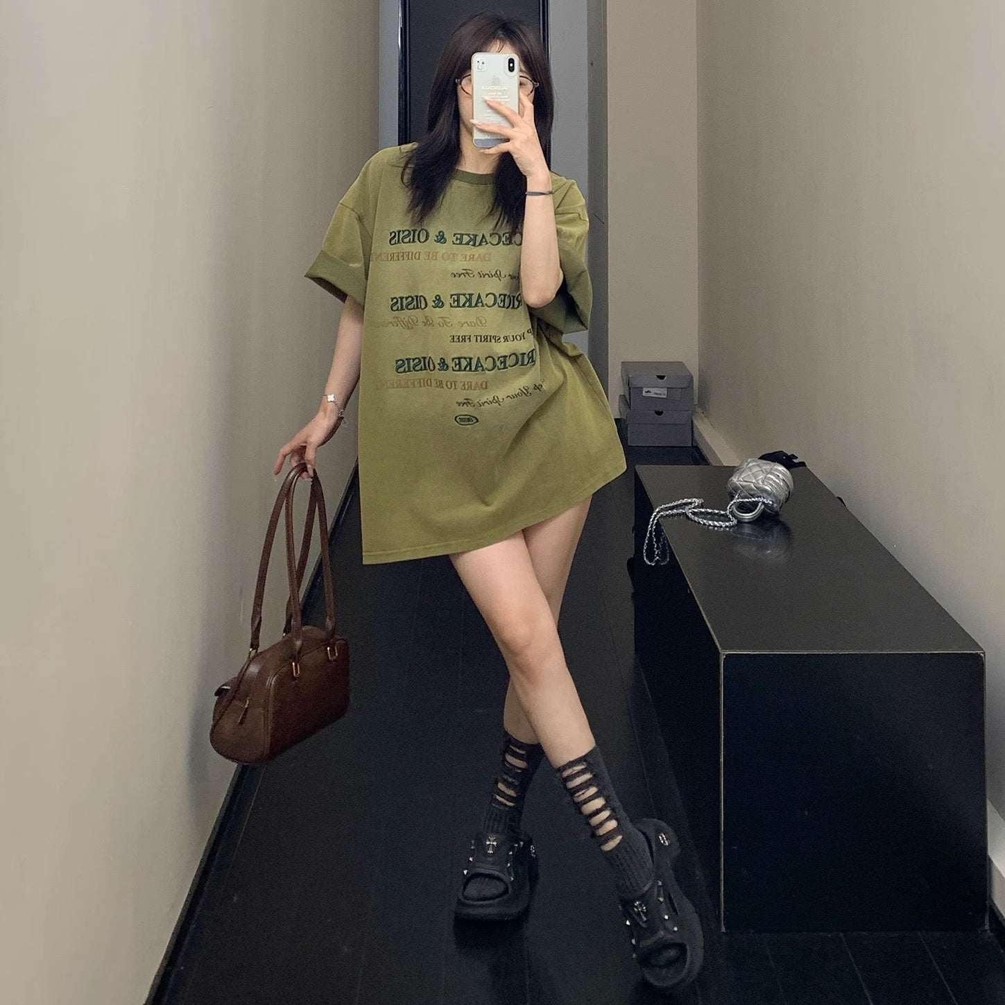 Old Letter Embroidery Loose Washed T-shirt OS2010
