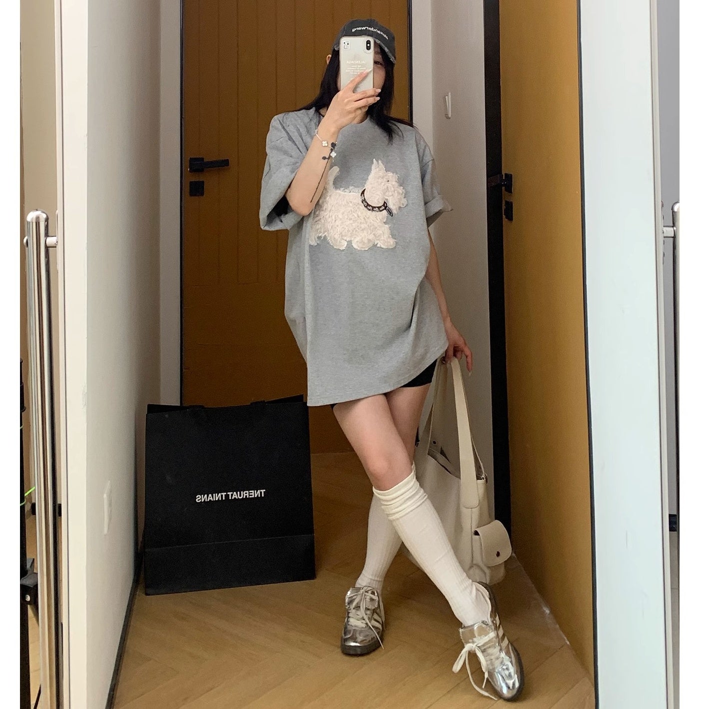 Cartoon Plush Dog Embroidery Loose T-shirt OS2007