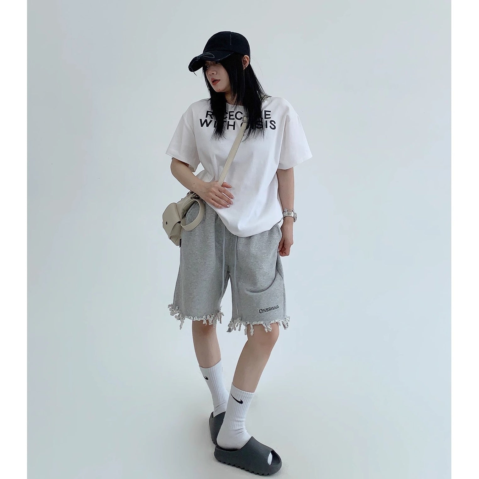 Hem Cut Tassel Sweat Shorts MW10150
