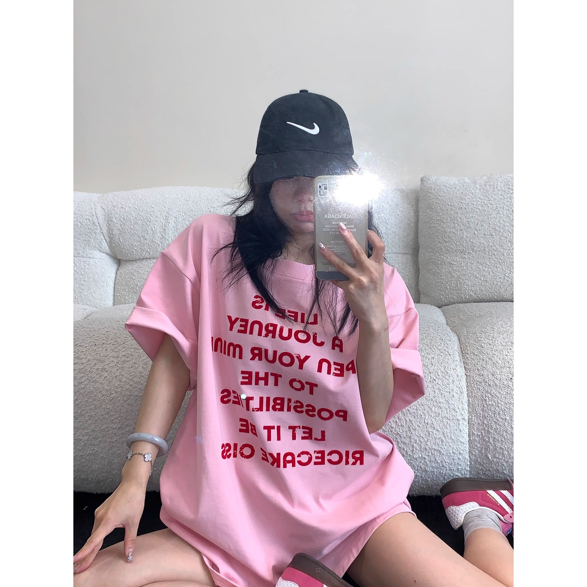 Flocking Red Letter Print T-Shirt MW10174