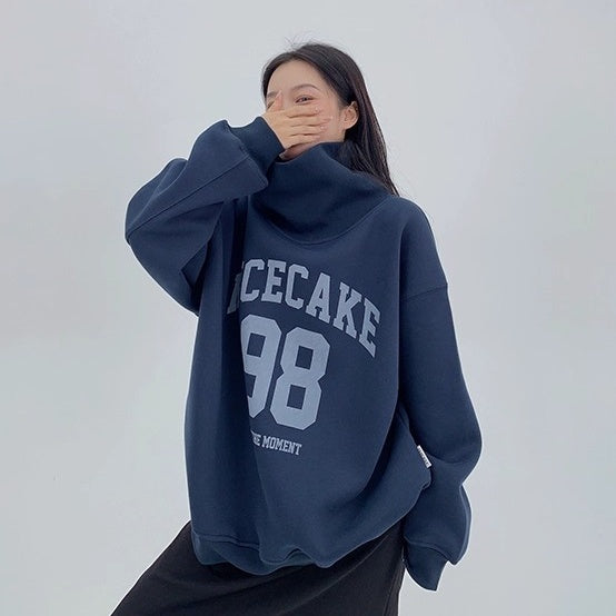 Turtleneck Number Logo Oversize Sweat OS2069
