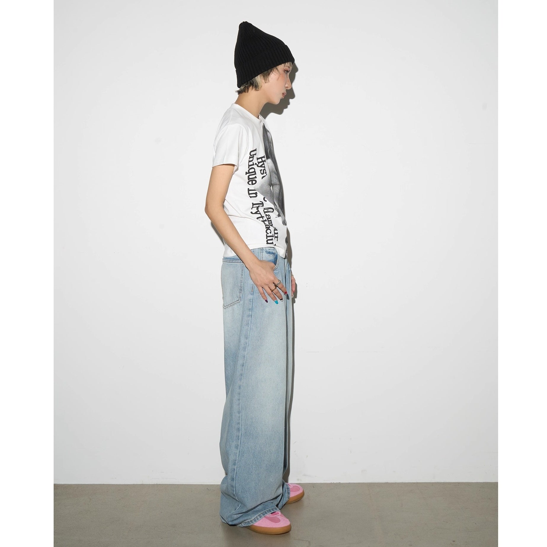 Portrait Letter Print Slim T-shirt MN9019