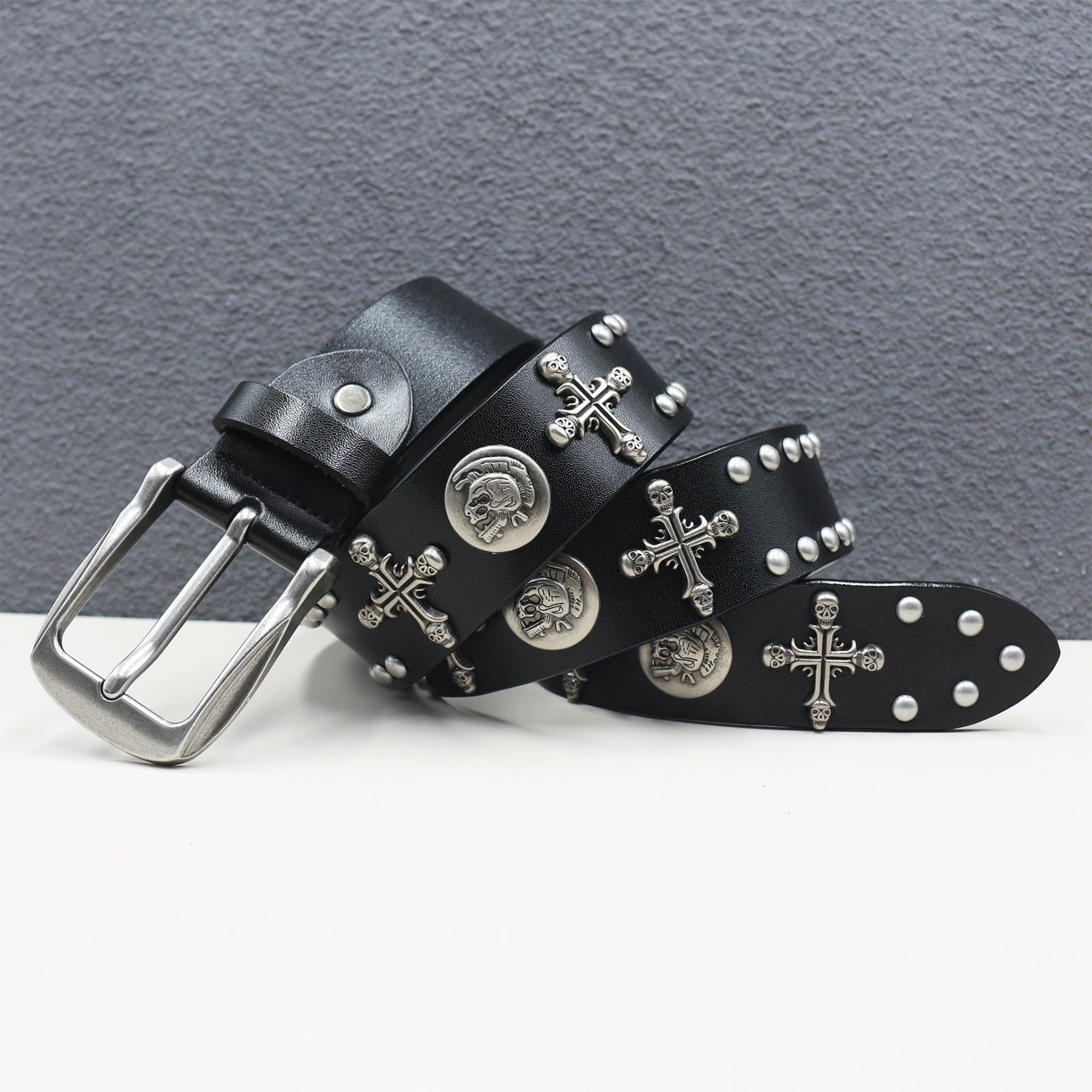 Skull Rivet Decorative Belt MW10208