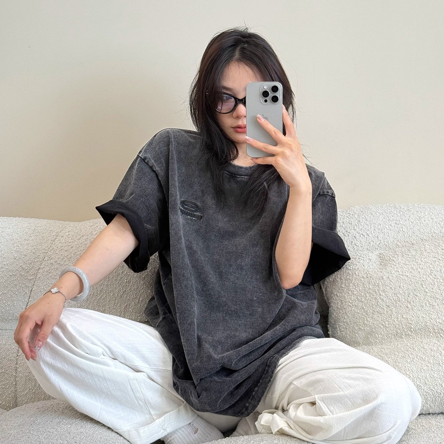 Wash Distressed Embroidery Loose T-shirt OS2013