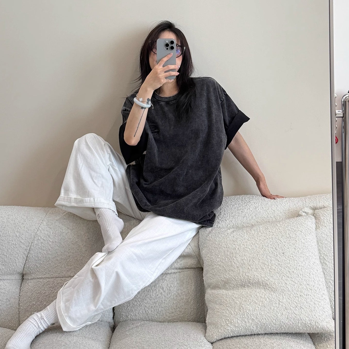 Wash Distressed Embroidery Loose T-shirt OS2013