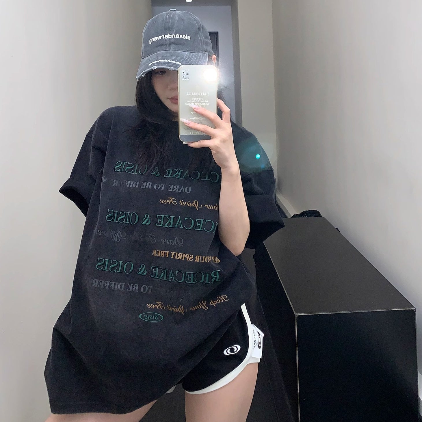 Old Letter Embroidery Loose Washed T-shirt OS2010