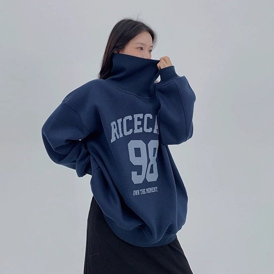 Turtleneck Number Logo Oversize Sweat OS2069