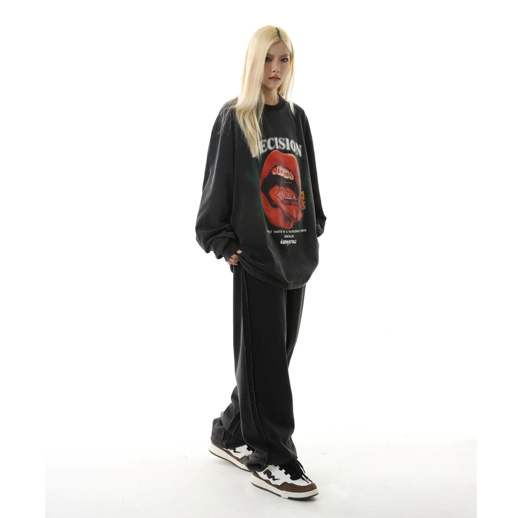 Lip Print Loose Long-Sleeve T-shirt MW10245