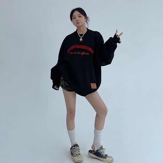 Embroidered Crew Neck Oversize Sweat OS2049