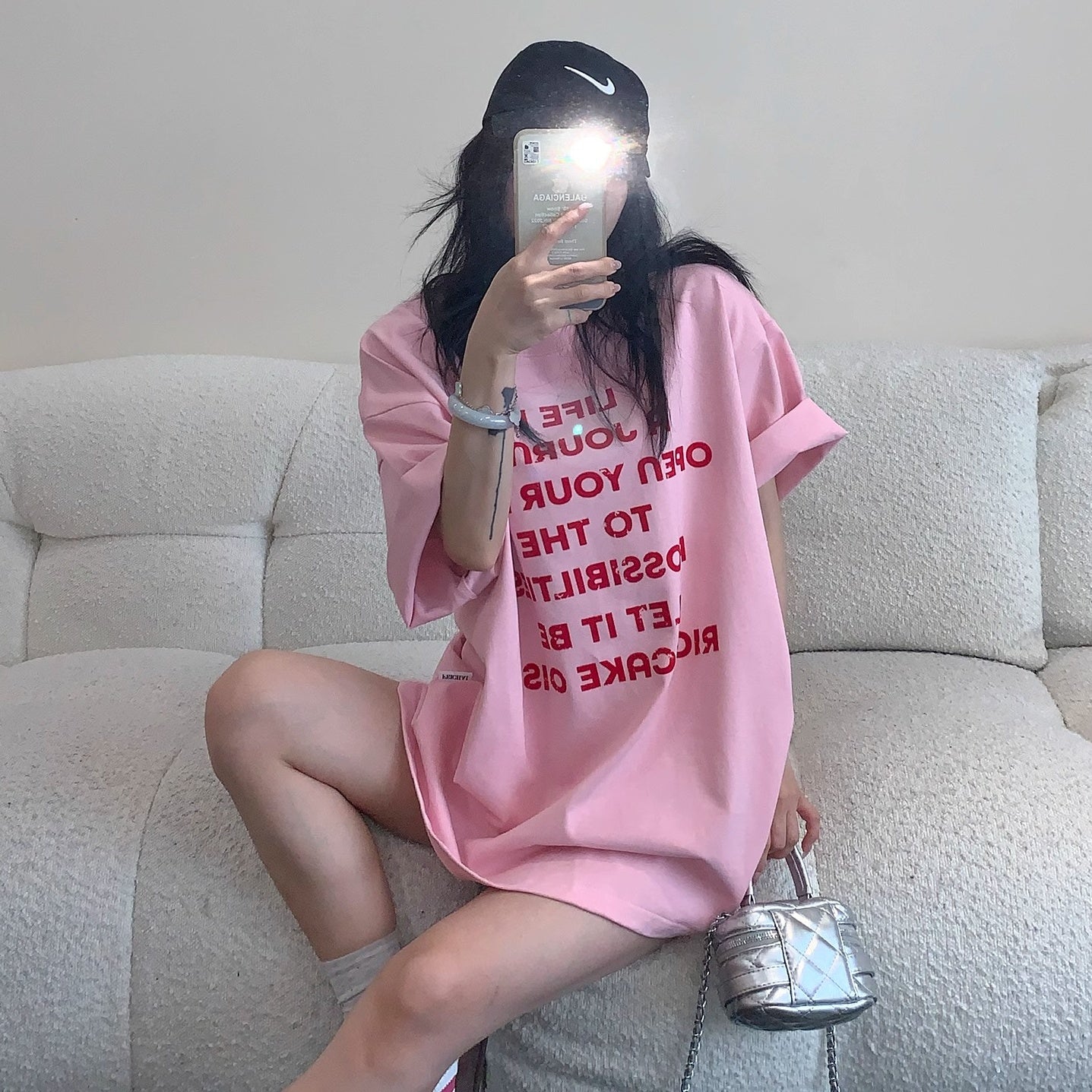 Flocking Red Letter Print T-Shirt MW10174