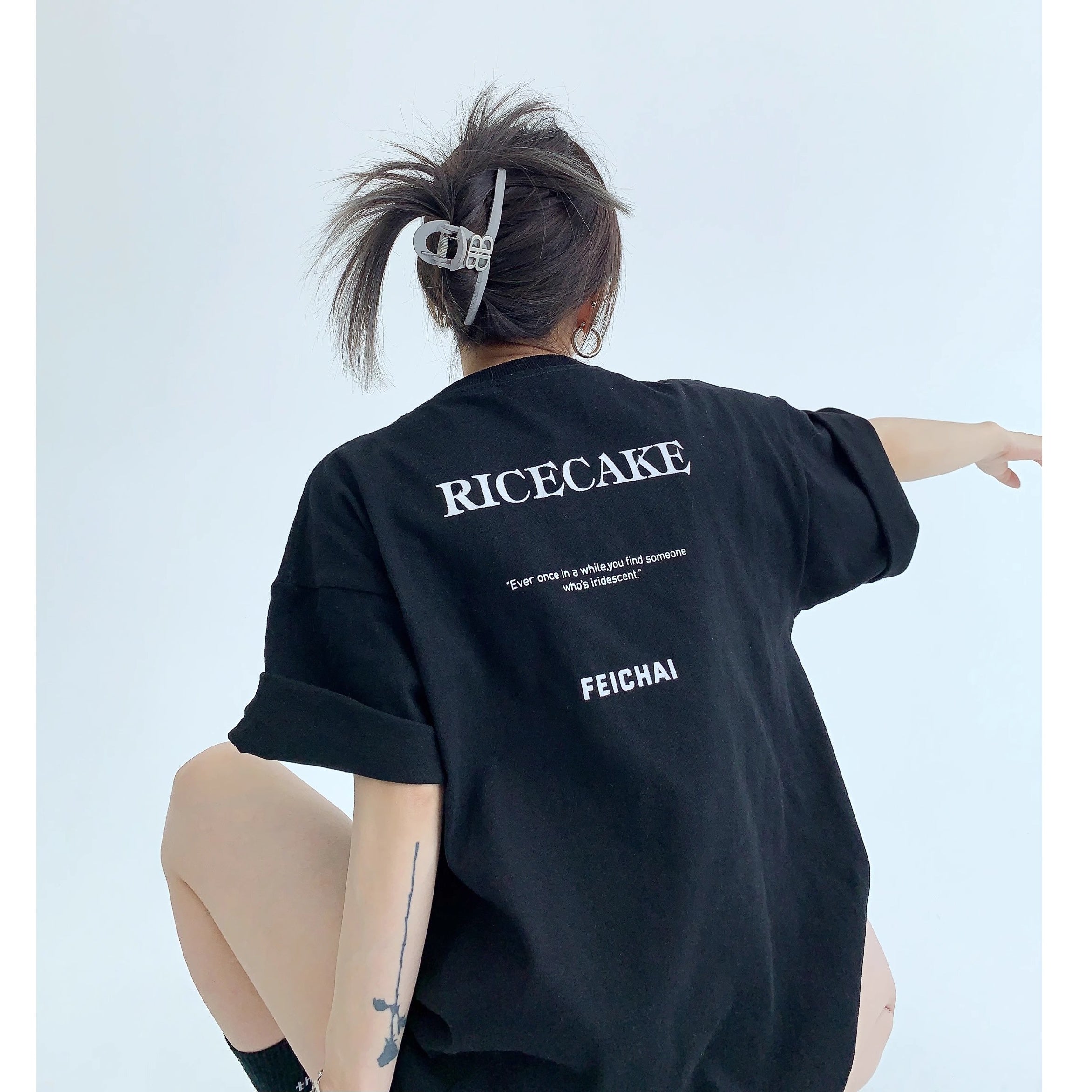 Simple Flocking Print Loose T-shirt OS2006