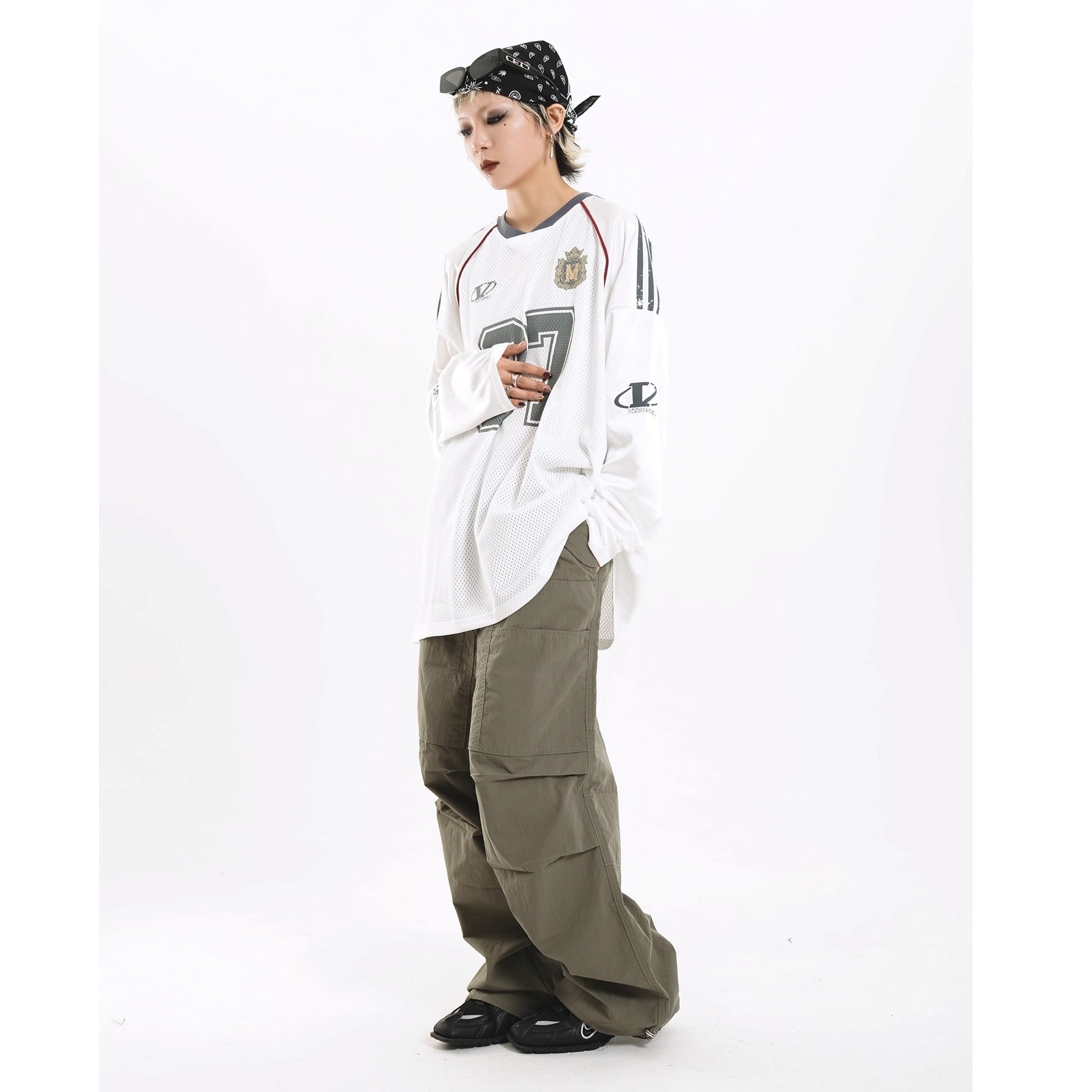 Letter Print V-Neck Mesh Long Sleeve T-Shirt MW10255