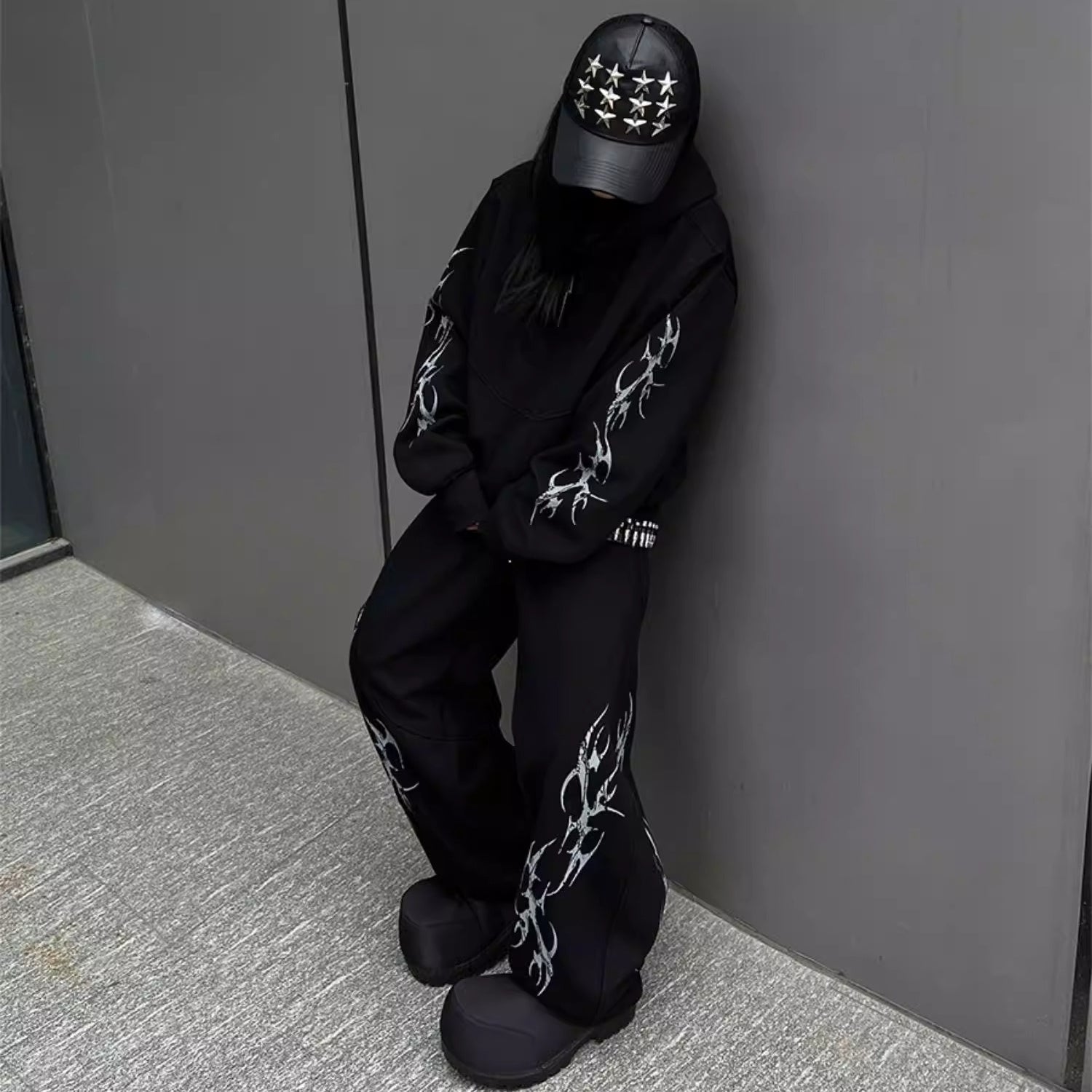 トライバルグラフィックジップパーカー MW10333