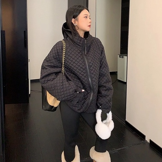 Diamond Lattice Quilting Light Hooded Down Jacket OS2076