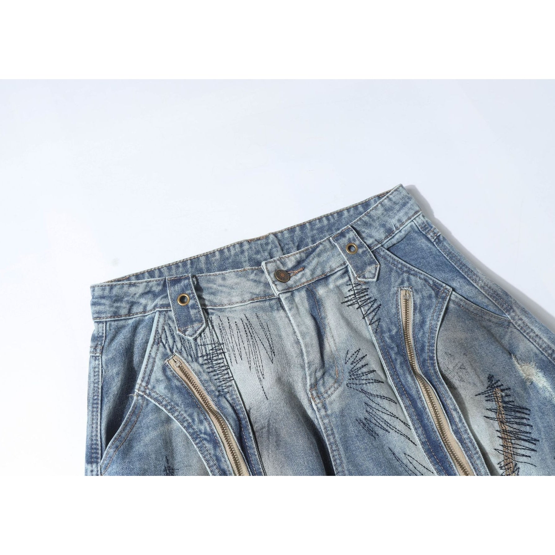 Washed Irregular Curved Blade Jeans BK7065