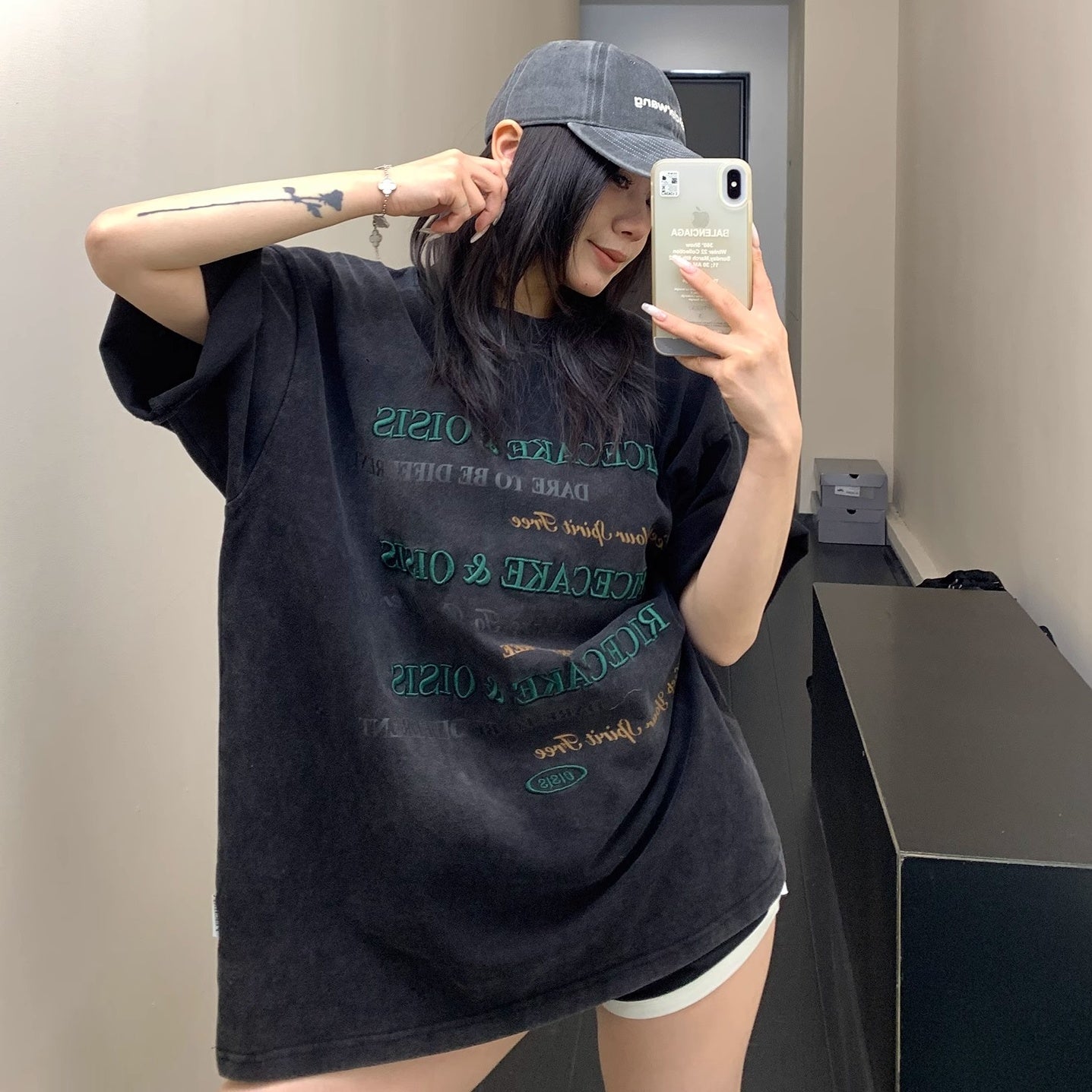 Old Letter Embroidery Loose Washed T-shirt OS2010