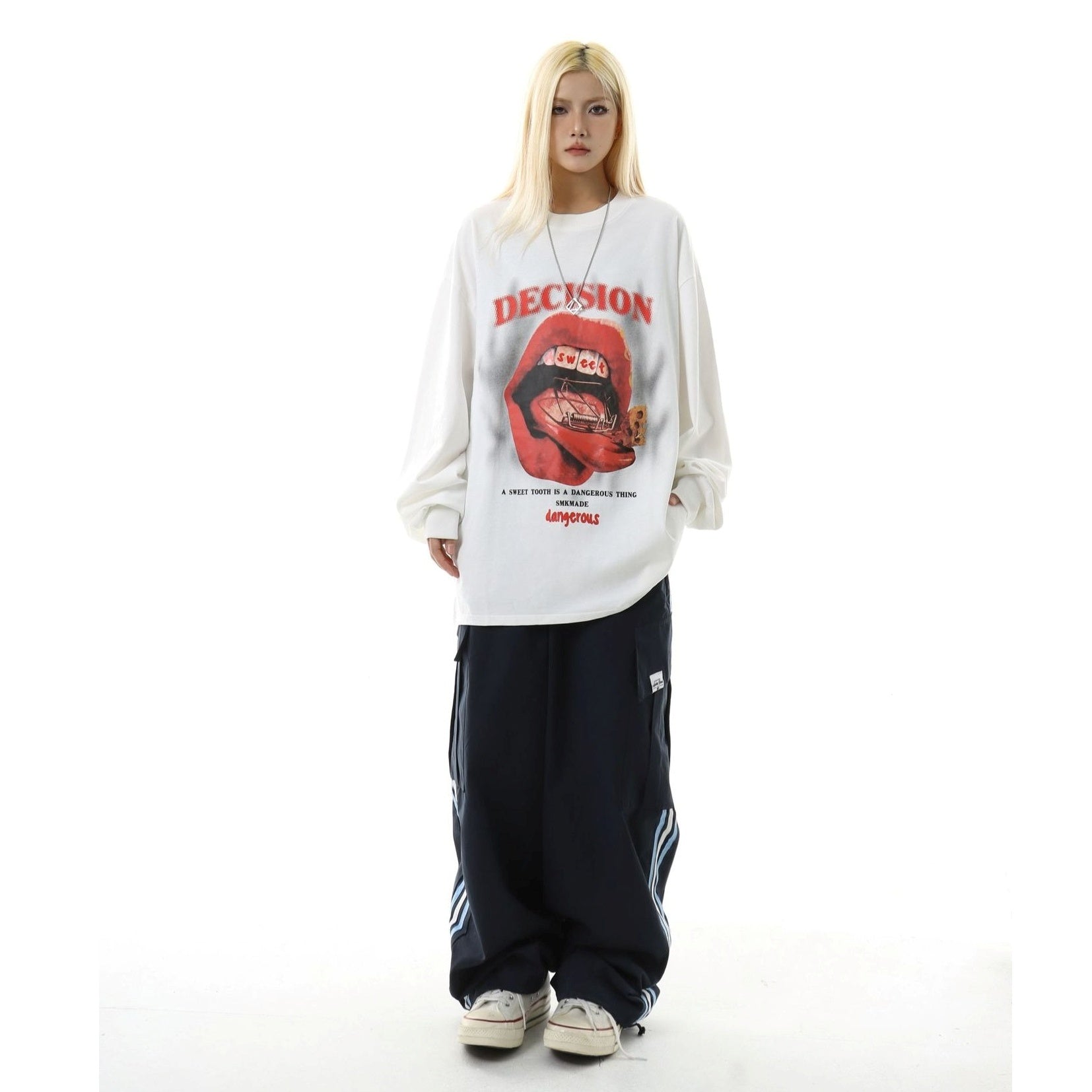 Lip Print Loose Long-Sleeve T-shirt MW10245