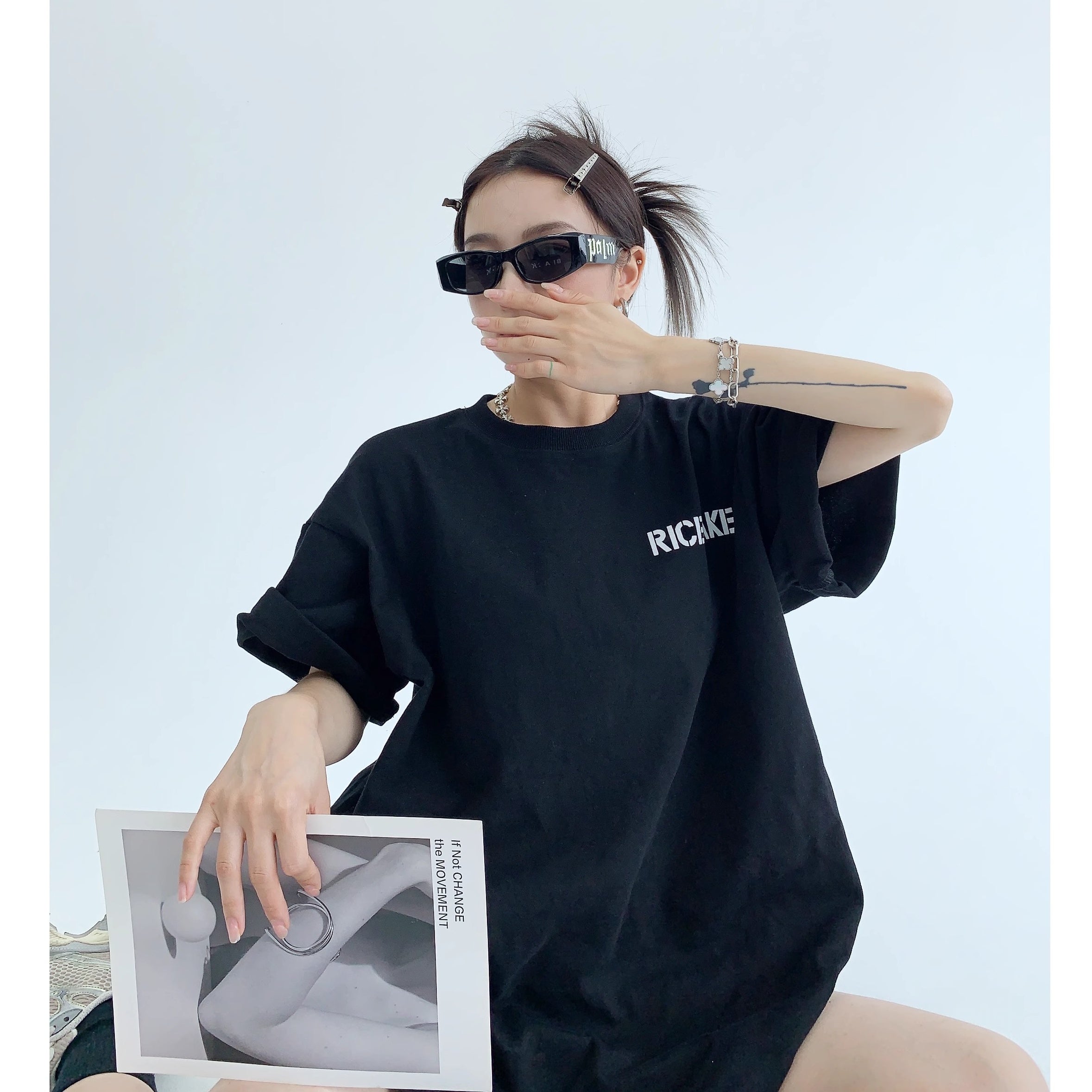 Simple Flocking Print Loose T-shirt OS2006